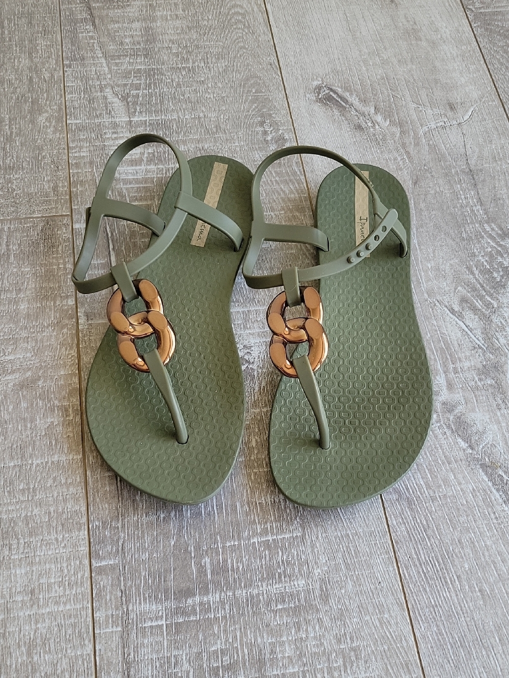 Ipanema Olive Green Jelly Sandals with Gold Accent